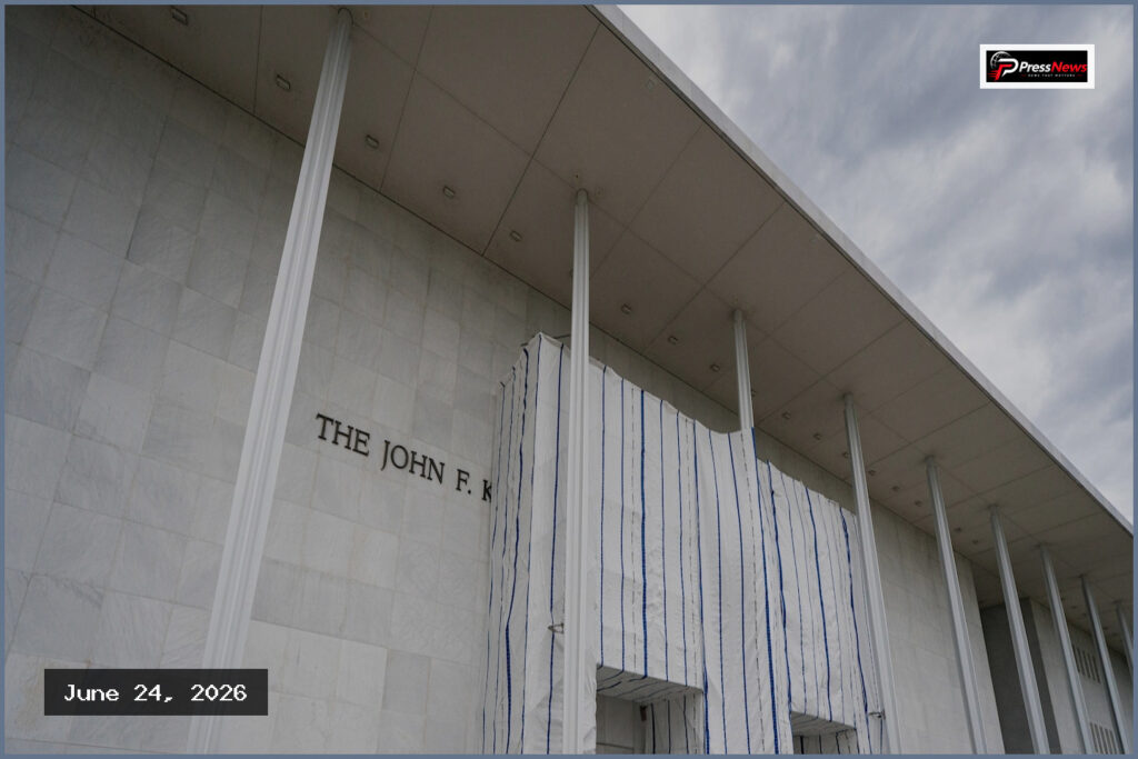 Judge Demands Kennedy Center Explain Continued Tarp Coverage