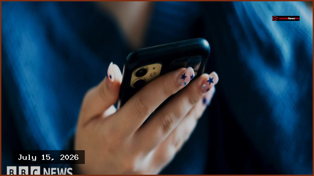 UK Government Proposes Midnight Social Media Curfew for Older Teens