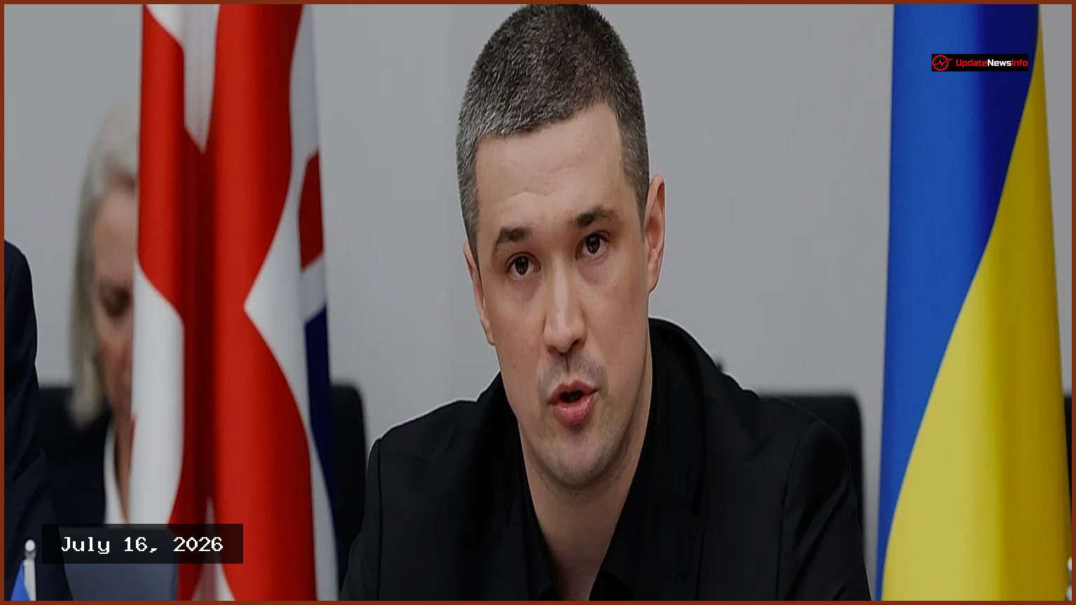 Zelenskyy Dismisses Popular Ukrainian Defence Minister Mykhailo Fedorov