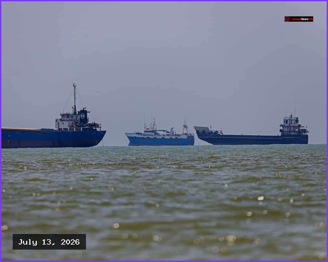 US Launches New Strikes on Iran Amid Strait of Hormuz Tensions